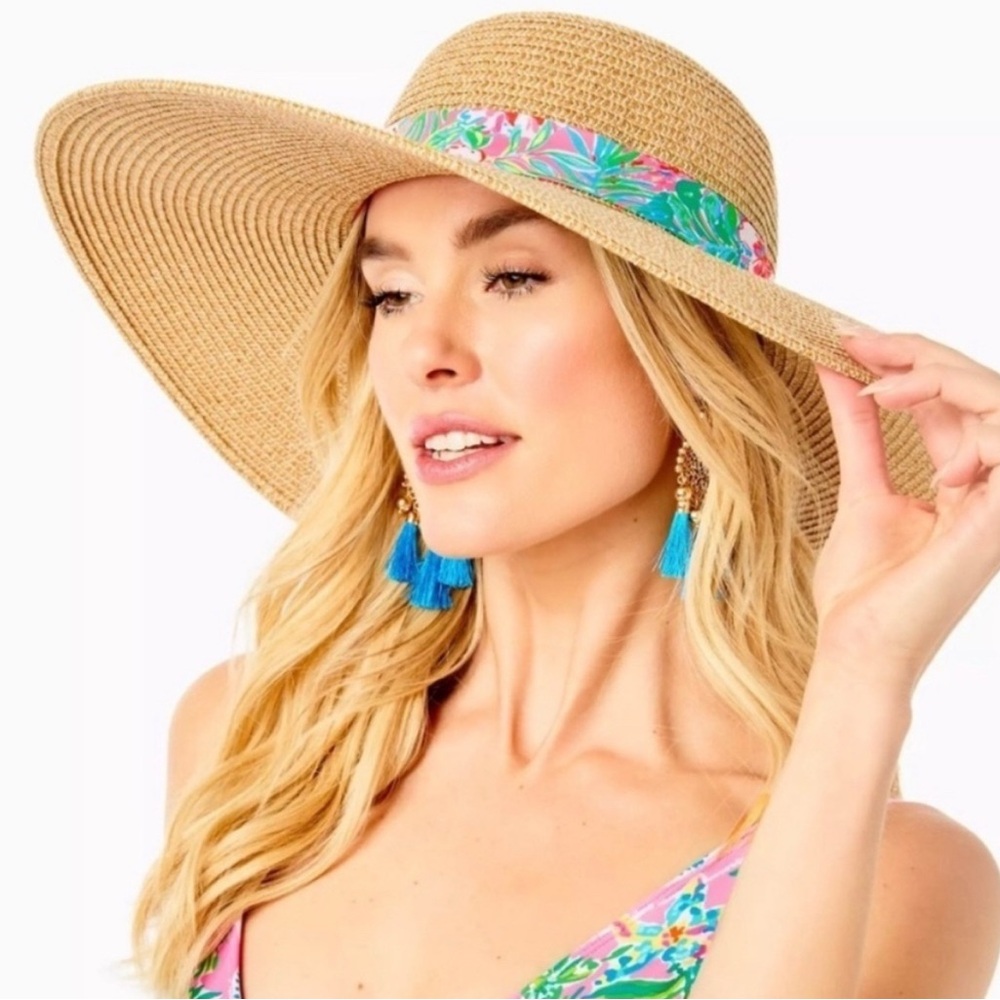 Lilly Pulitzer Wide-Brim Straw Hat with printed band